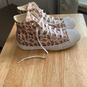 Flower converse